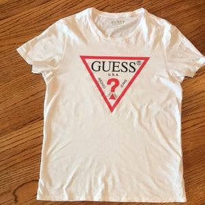 Guess T-shirt
